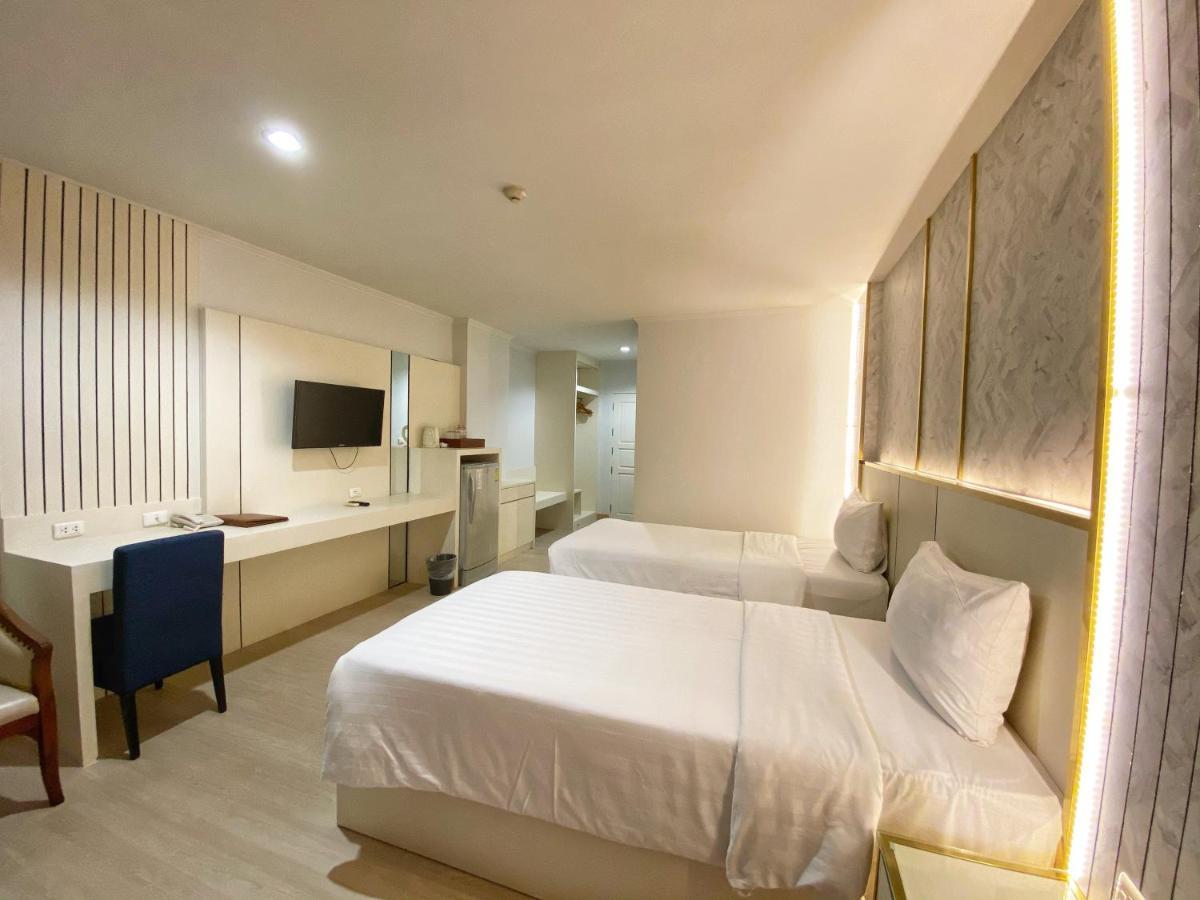 Best Beach Villa Pattaya Bagian luar foto