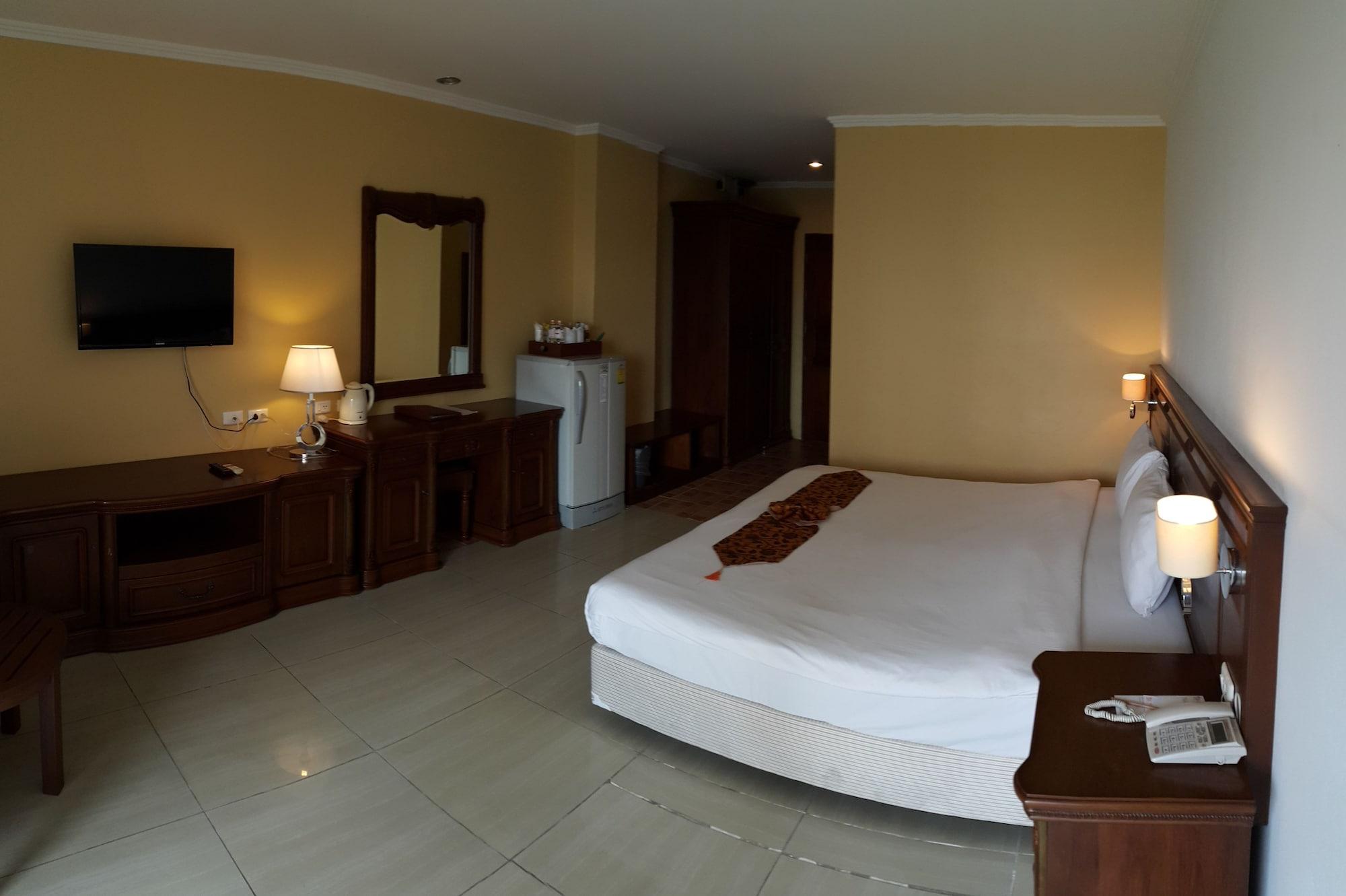 Best Beach Villa Pattaya Bagian luar foto