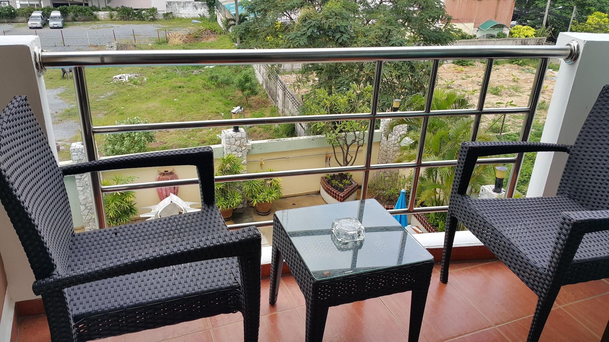 Best Beach Villa Pattaya Bagian luar foto
