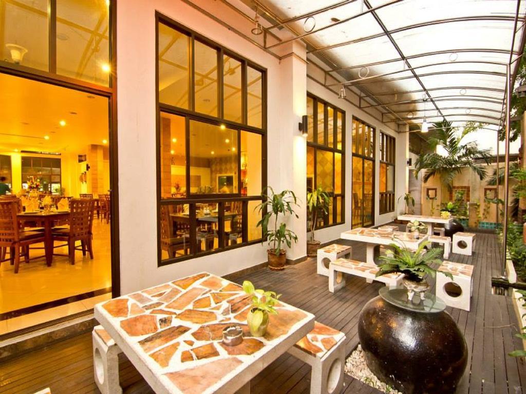 Best Beach Villa Pattaya Bagian luar foto