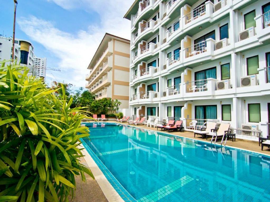Best Beach Villa Pattaya Bagian luar foto