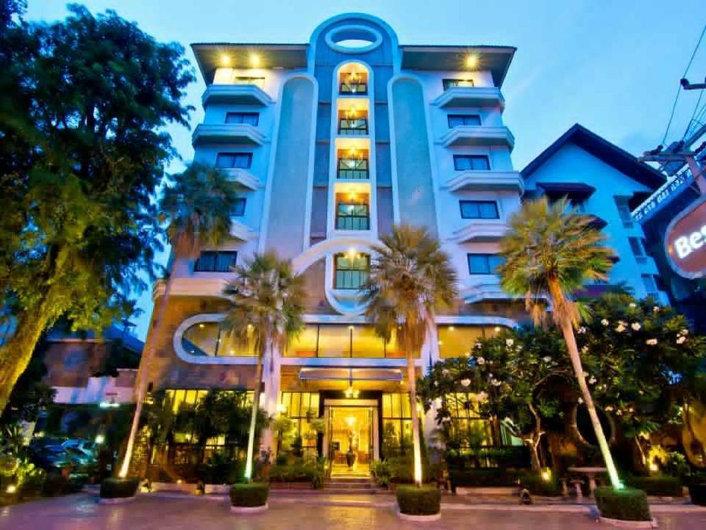 Best Beach Villa Pattaya Bagian luar foto