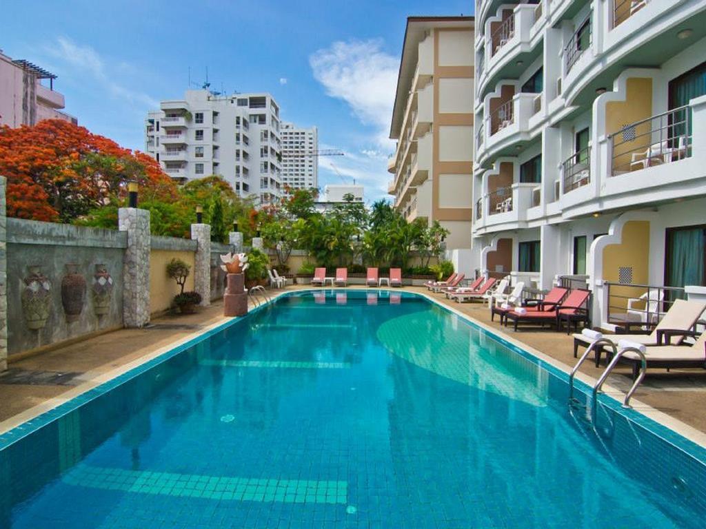 Best Beach Villa Pattaya Bagian luar foto